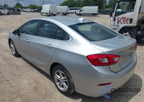 2018 Chevrolet Cruze Lt Auto z USA, uszkodzony, nr VIN 1G1BE5SM2J7200032